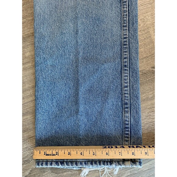 TOMMY HILFIGER  URBAN Y2K LOOSE WORN FADED DENIM JEANS MENS Size 34X32 in LIGHT - Picture 12 of 16